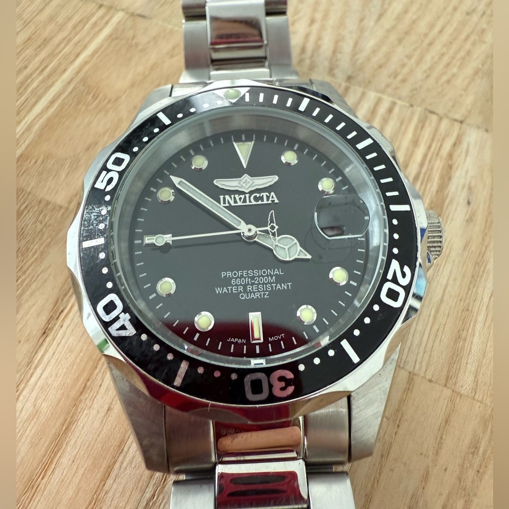 Invicta pro diver 8932 stainless steel sport watch NEW BATTERY
